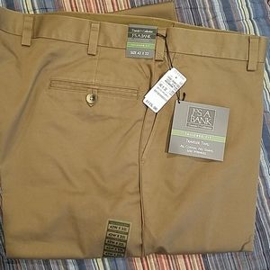 Mens JosA Banks traveler twill pants brand new nev
